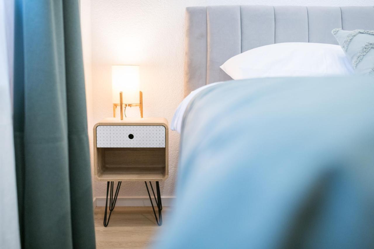 Hotel Maslina Seget  Экстерьер фото