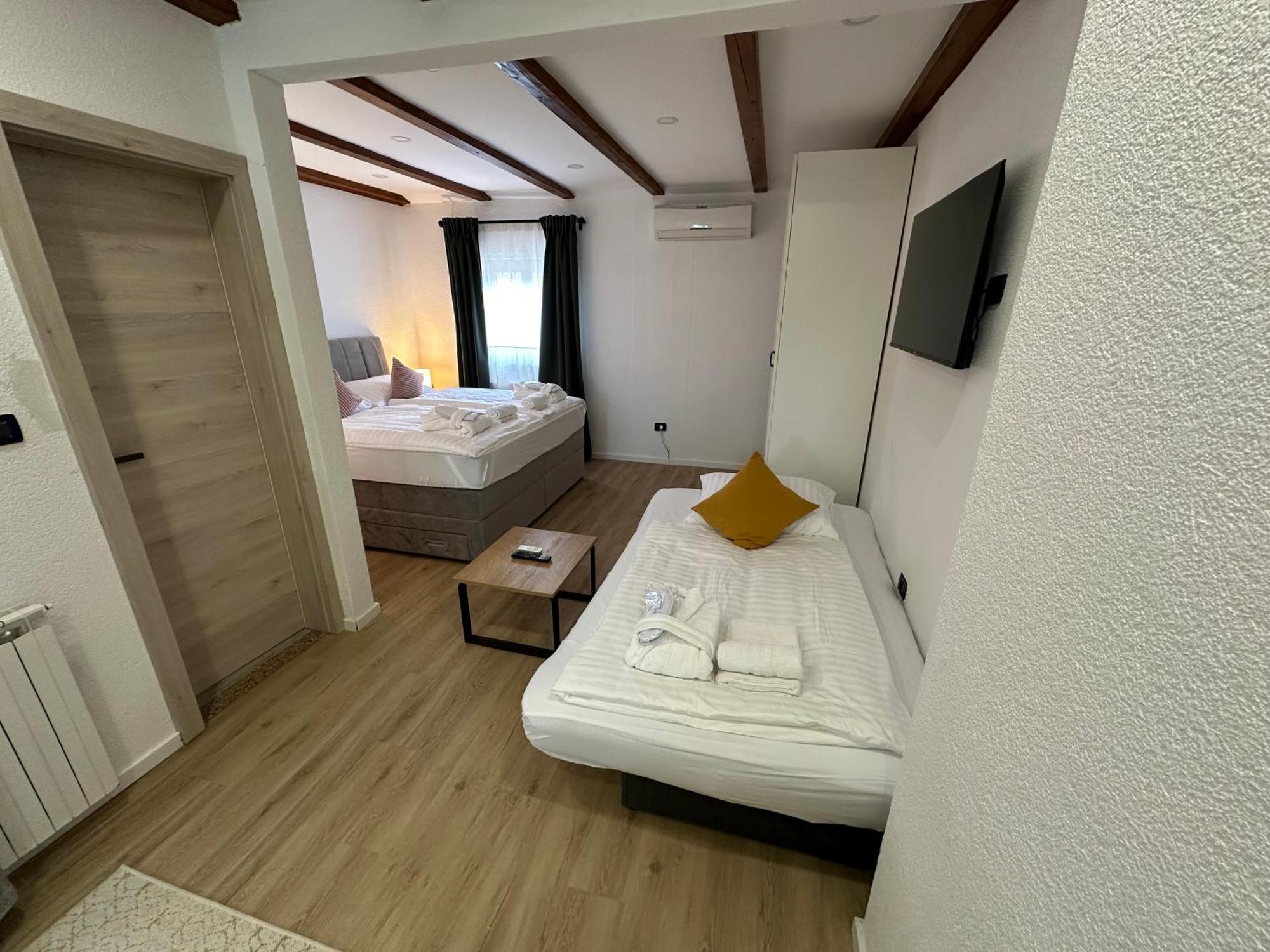 Hotel Maslina Seget  Экстерьер фото