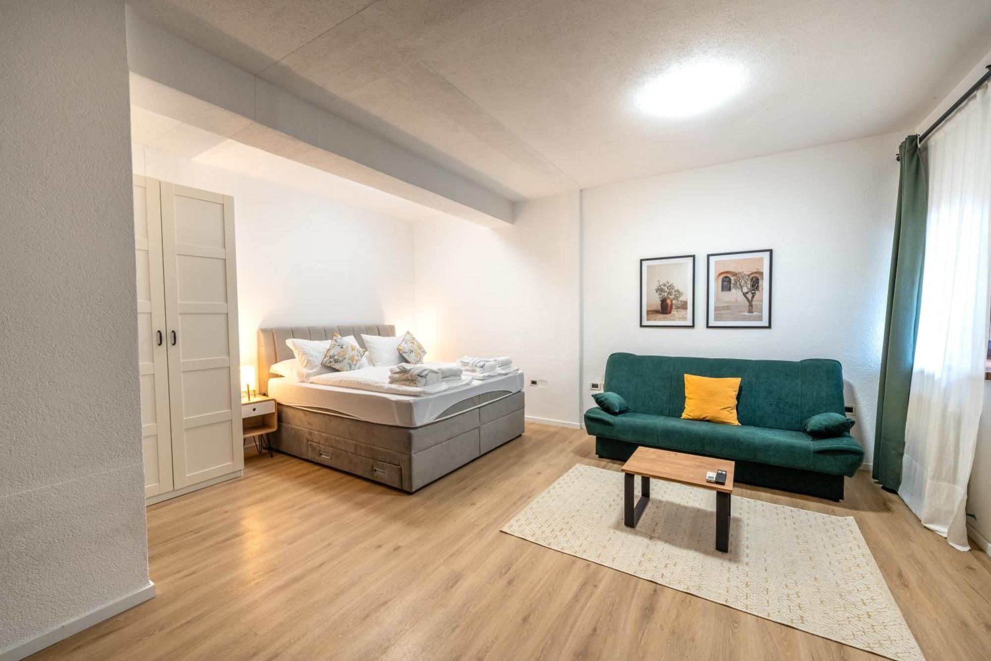 Hotel Maslina Seget  Экстерьер фото